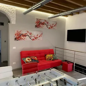 https://cafoscari-loft.italymilanhotels.net