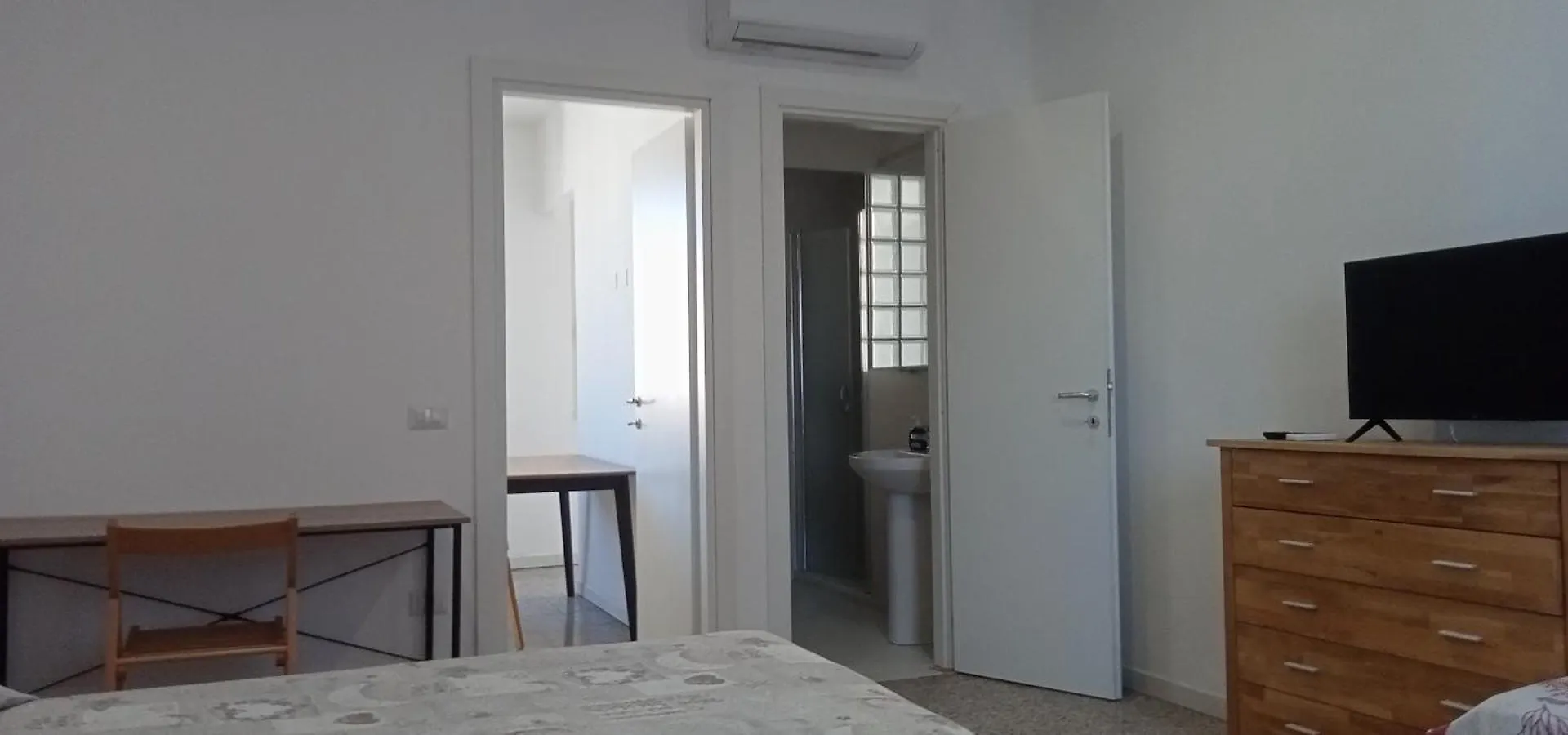 Cinghiale Bianco Apartment Cagliari Italy